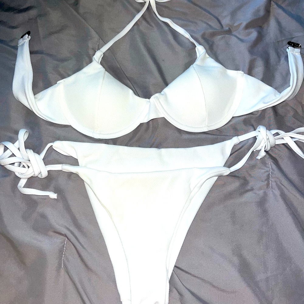 Zaful two-piece white small never worn